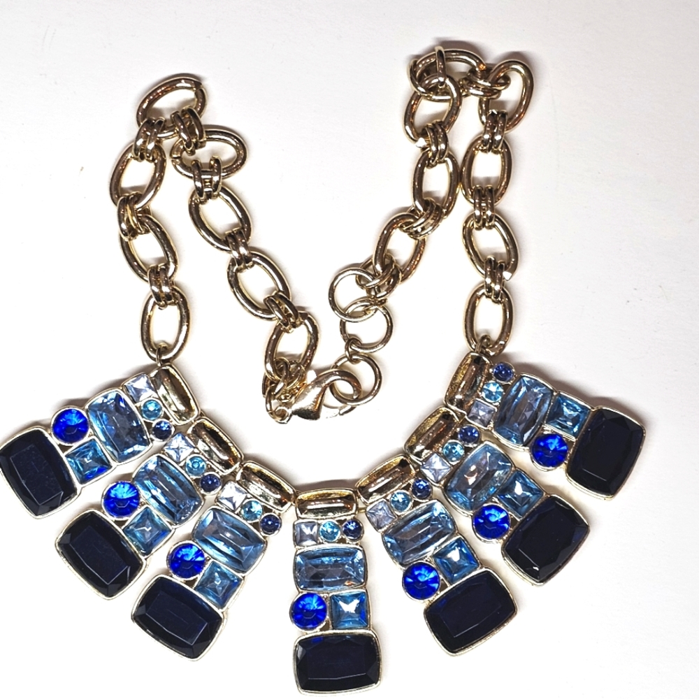 Banana Republic Blue Necklace Beautiful Statement Necklace